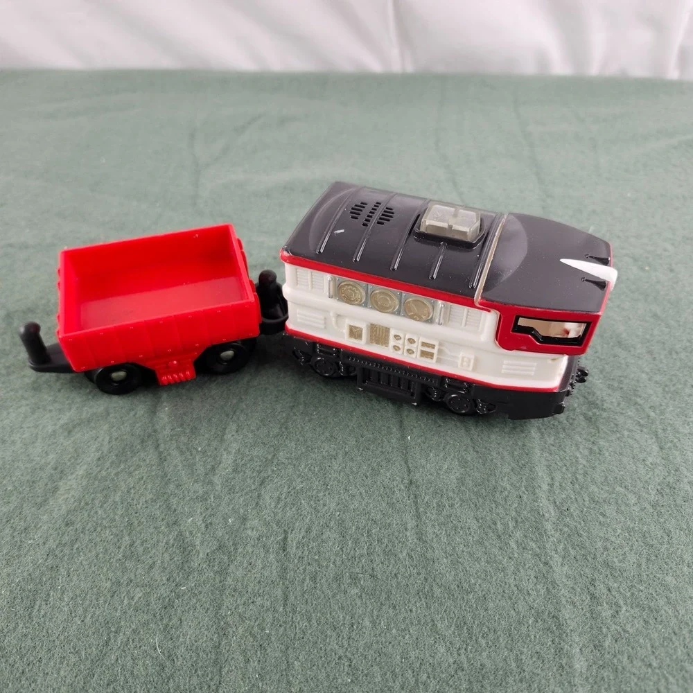 GeoTrax Googles & Bunsen The Smartest Team Push Train‎ w/Lights & Sound - 1 Car